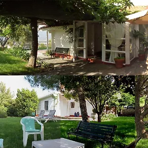Deliziosa Casetta Con Dehor E Giardino Immersa Nel Ligure Imperia