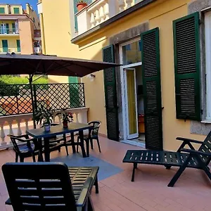 Casa Teresita 300mt Mare Imperia
