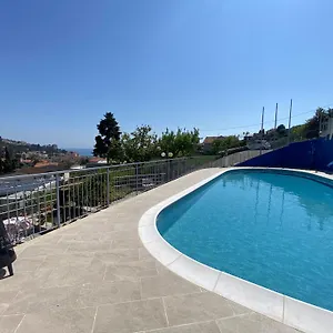 Edy Aparthotel